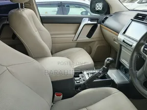 Toyota Land Cruiser Prado 2019 Silver