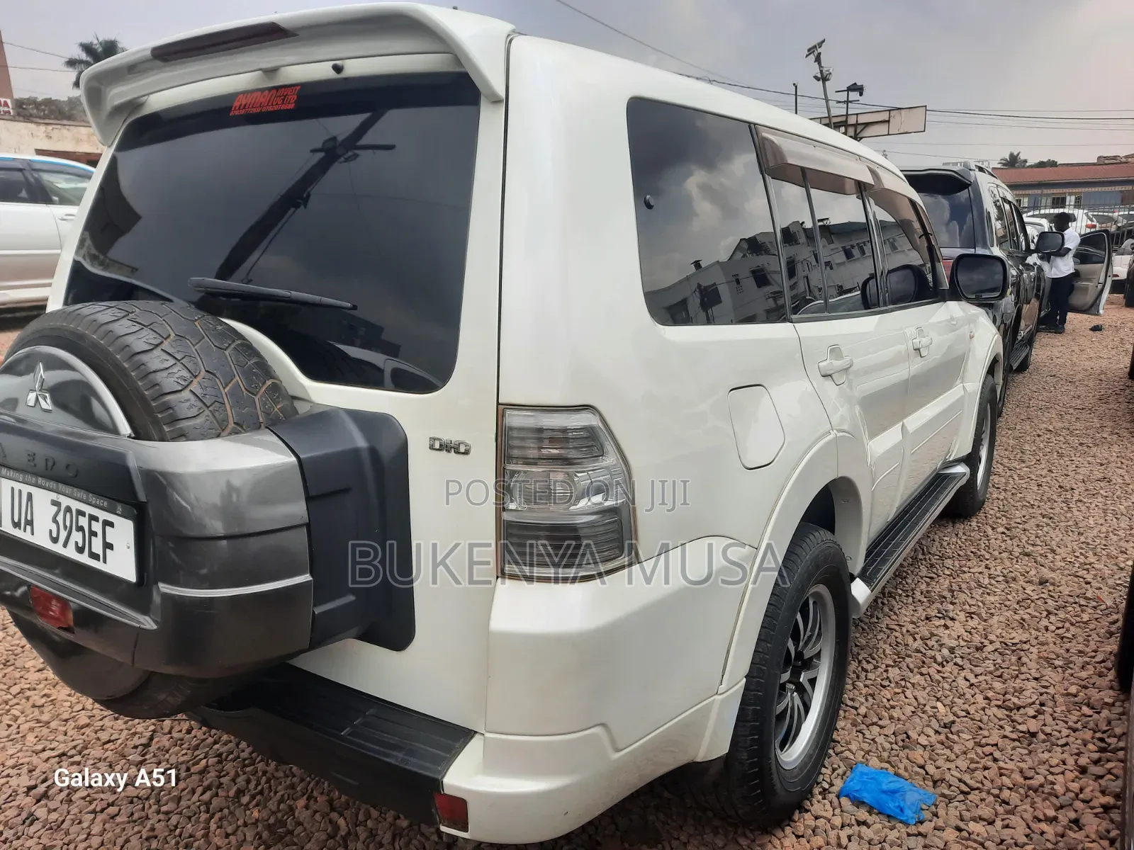 Mitsubishi Pajero 2010 White
