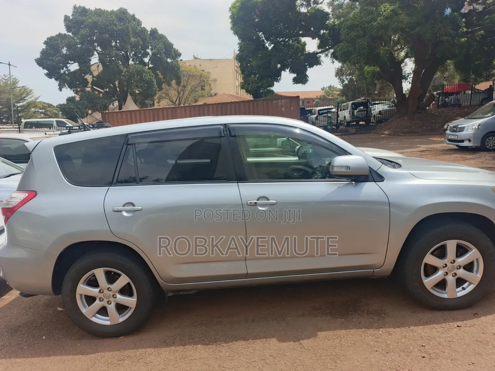 Toyota Vanguard 2009 Silver