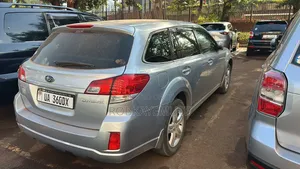 Subaru Outback 2011 Silver