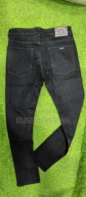 Black Jeans Available for Men's