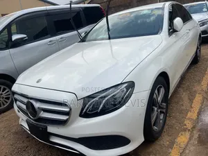 Mercedes-Benz C200 2018 White