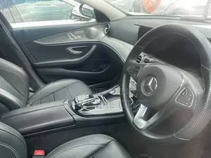 Mercedes-Benz C200 2018 White