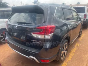Subaru Forester 2019 Black
