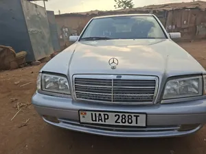 Mercedes-Benz C200 2003 Silver