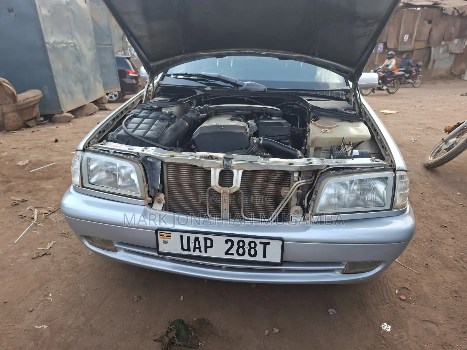 Mercedes-Benz C200 2003 Silver