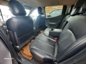 Mitsubishi L200 2018 Black