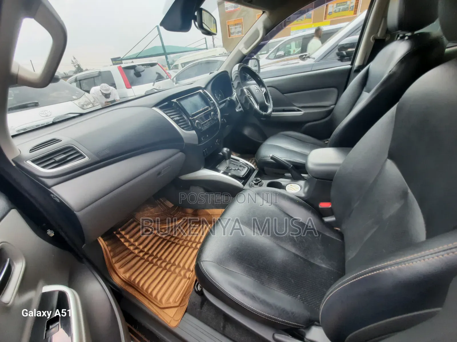 Mitsubishi L200 2018 Black