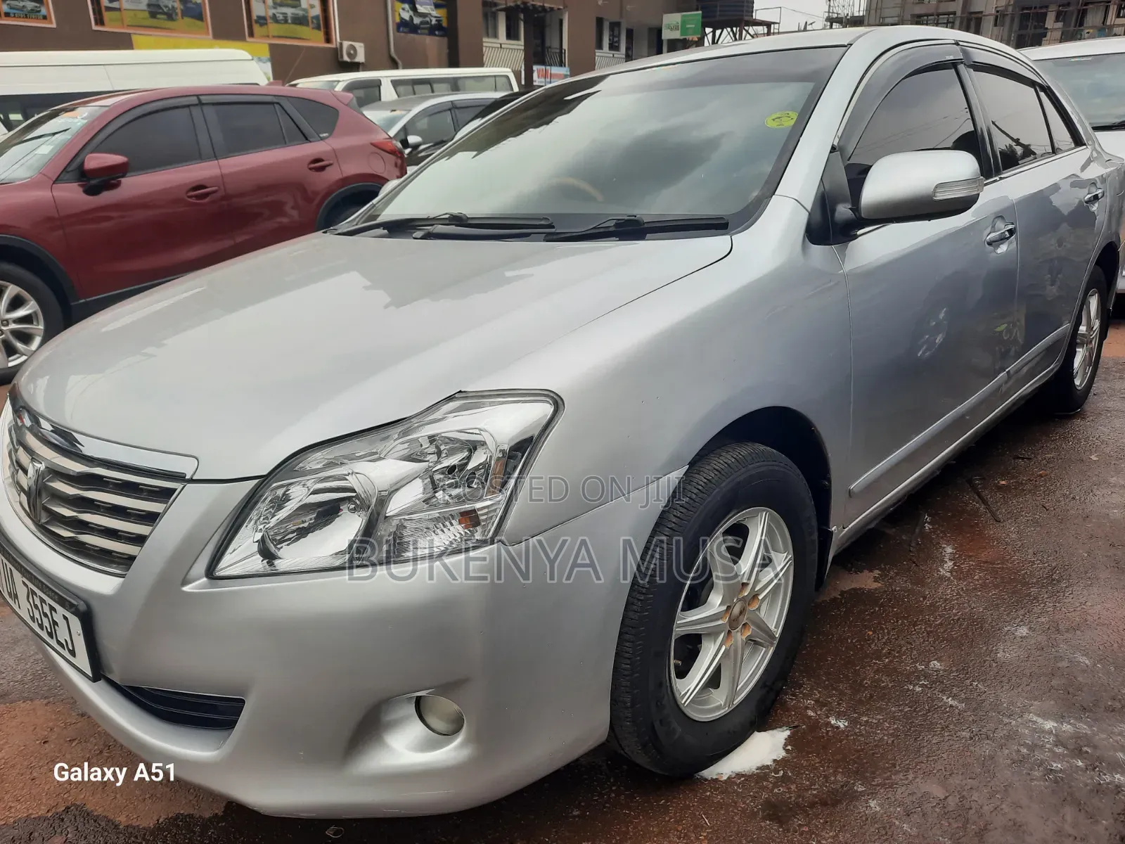 Toyota Premio 2011 Silver