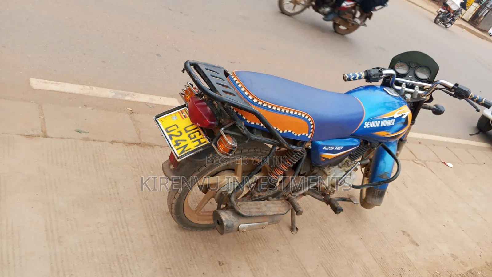 Bajaj Boxer 125 2024 Blue
