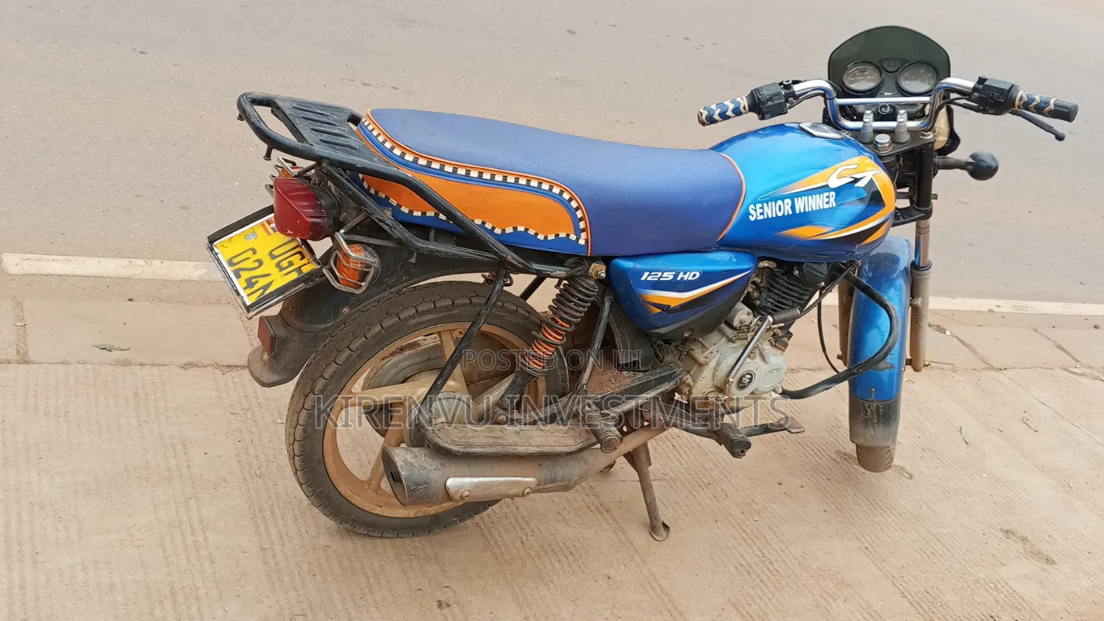 Bajaj Boxer 125 2024 Blue