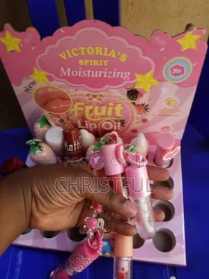 Long Lasting Lip Glosses