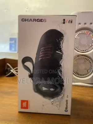 JBL Charge 6