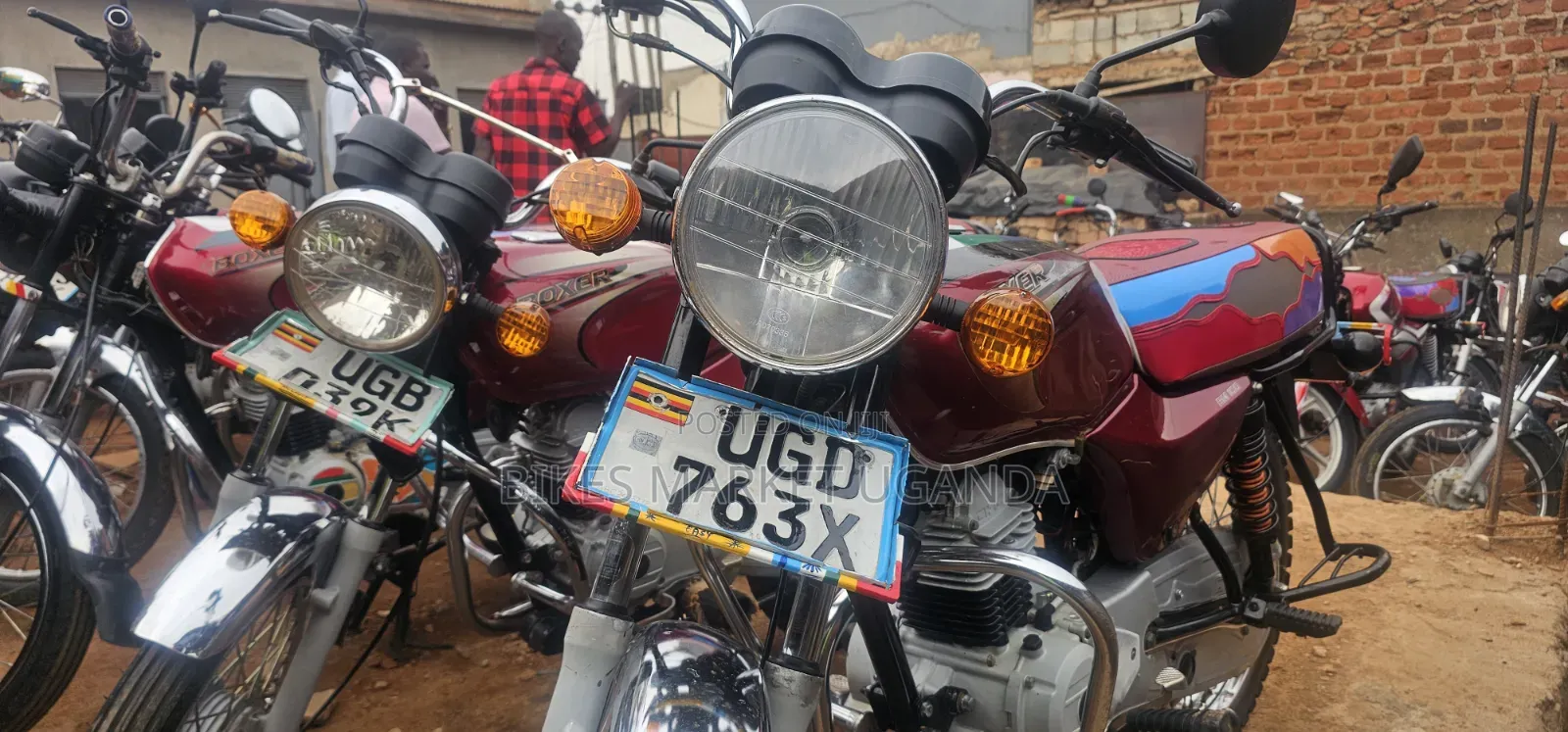 Bajaj Boxer 2025 Red