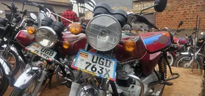 Bajaj Boxer 2025 Red