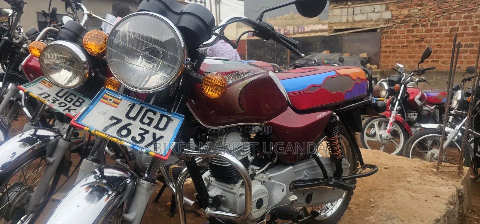 Bajaj Boxer 2025 Red