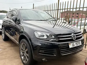 Volkswagen Touareg 2012 Black