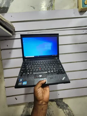 New Laptop Lenovo ThinkPad X230 4GB Intel Core i3 HDD 320GB