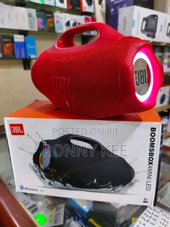 JBL Boomsbox 4 Speaker
