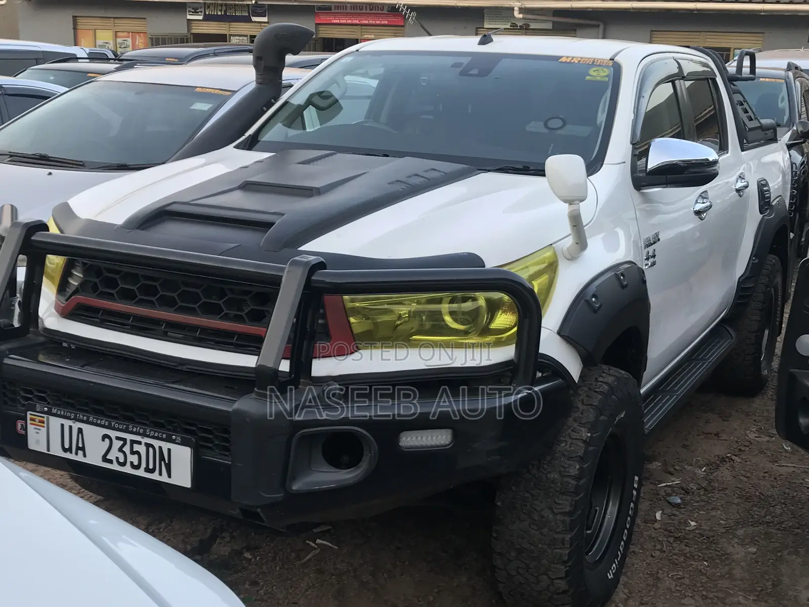Toyota Hilux 2018 White