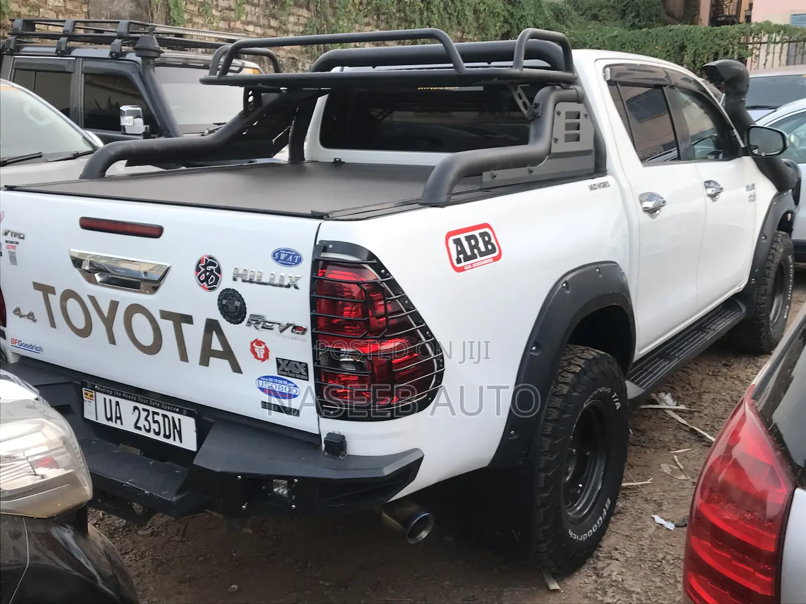 Toyota Hilux 2018 White