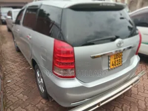 Toyota Wish 2009 Silver