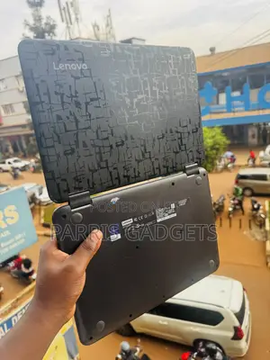 Laptop Lenovo 300e 4GB Intel Celeron SSD 128GB