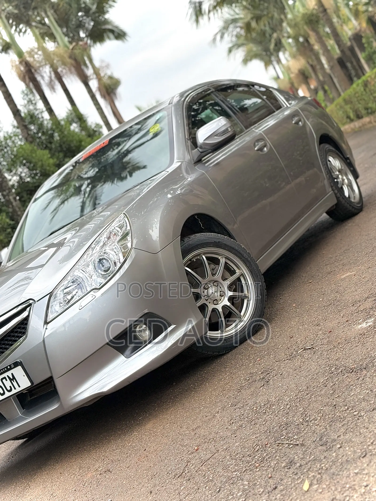 Subaru Legacy 2012 Silver