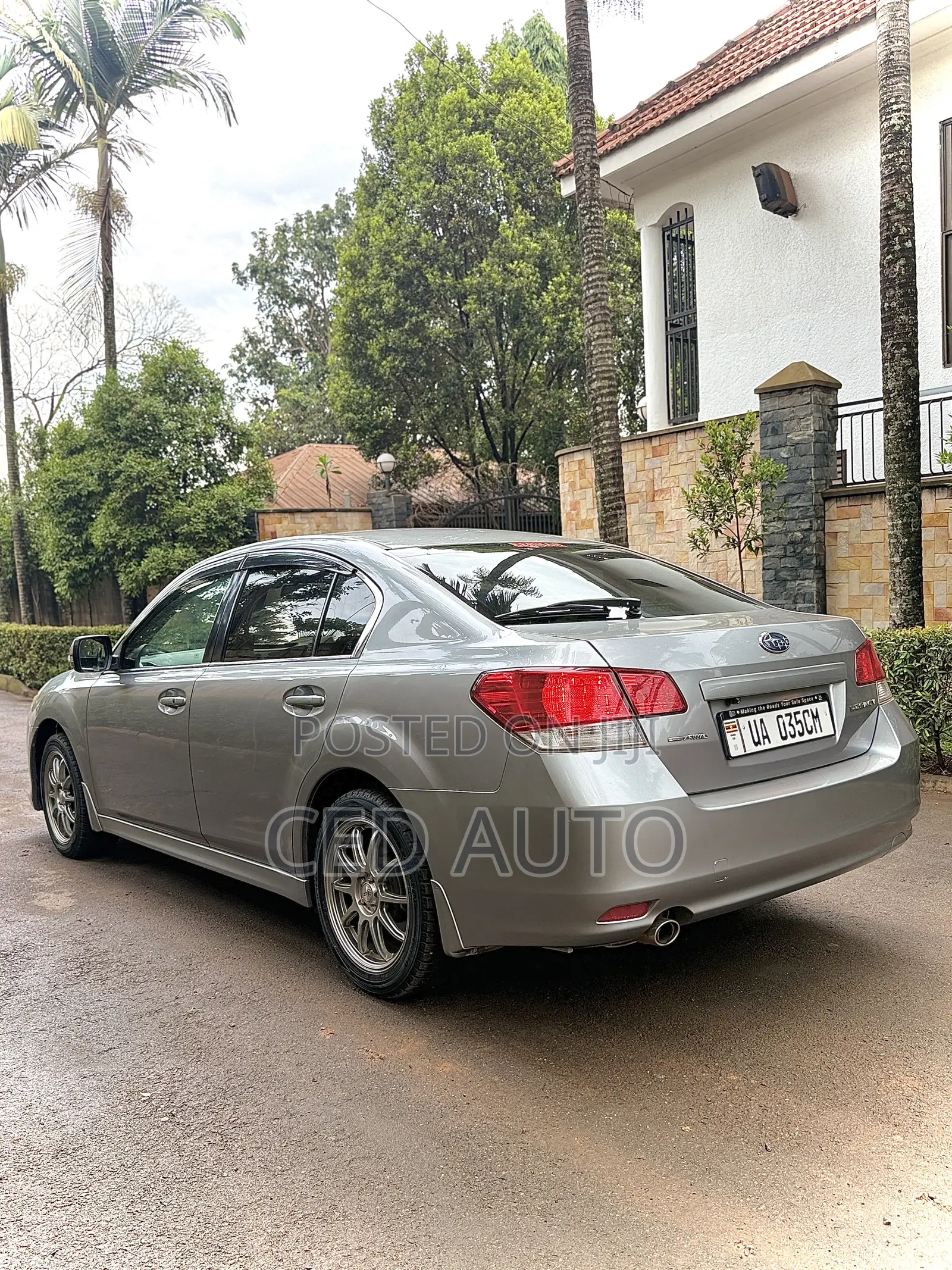 Subaru Legacy 2012 Silver