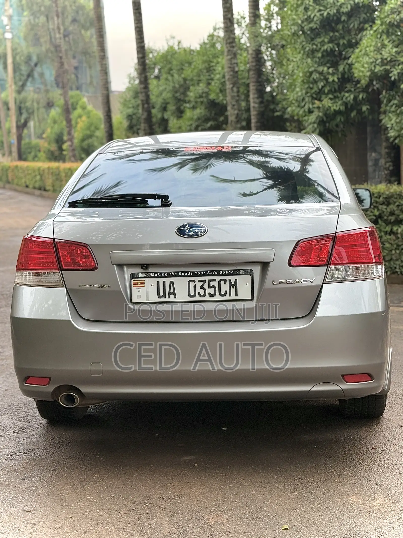 Subaru Legacy 2012 Silver