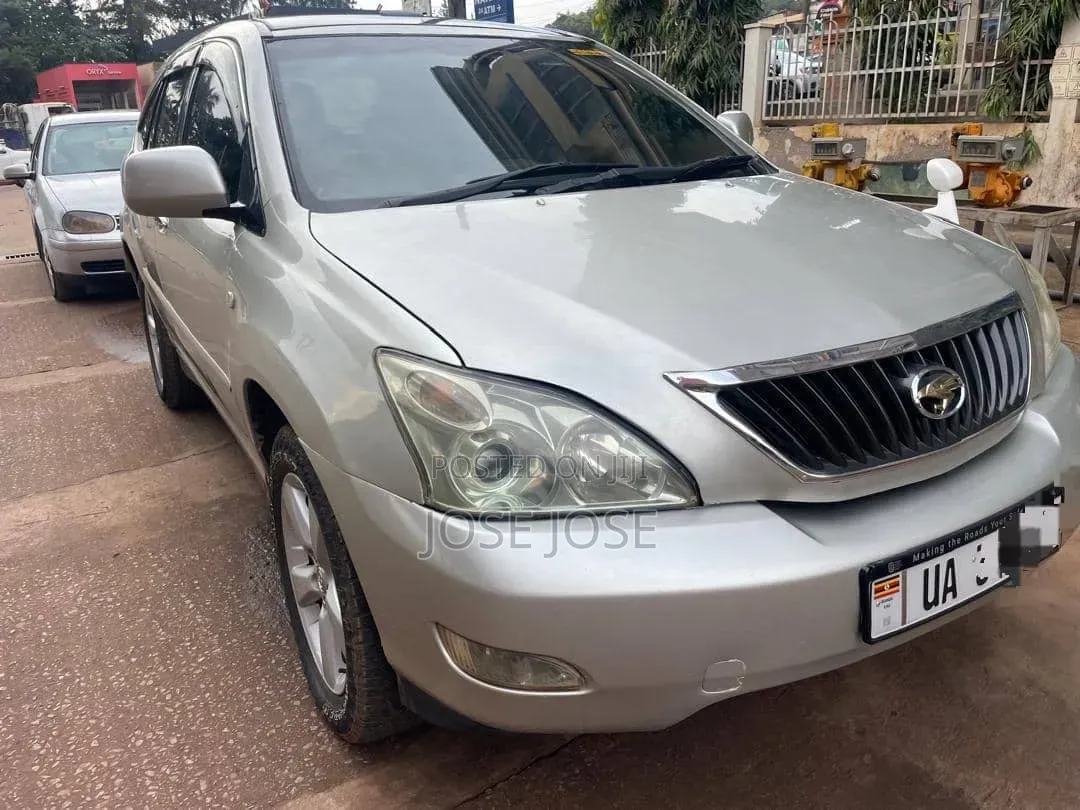 Toyota Harrier 2006 Silver
