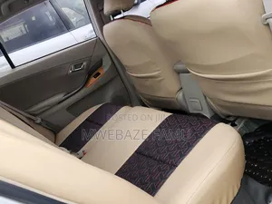 Toyota Premio 2010