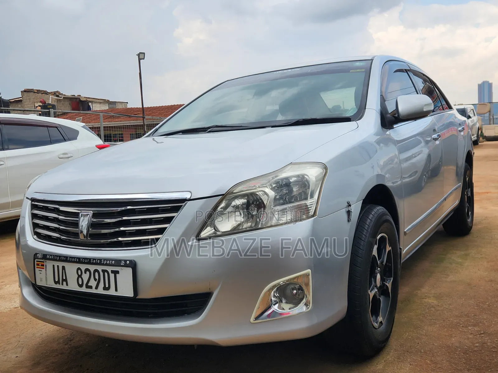 Toyota Premio 2010