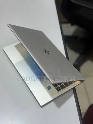 New Laptop HP EliteBook 1040 G8 16GB Intel Core i5 SSD 512GB