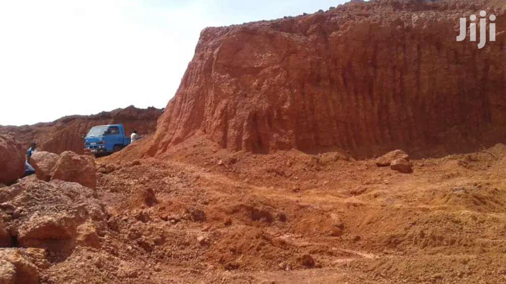 Maram Land For Sell