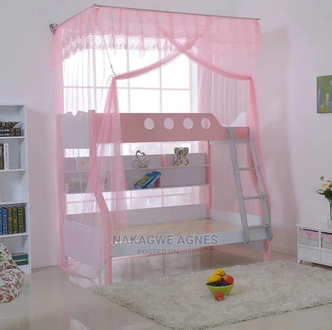 Elegant Wall Mounted Extendable Steel Flamed Mosquito Net