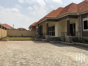 New Home in Kisaasi for Sell