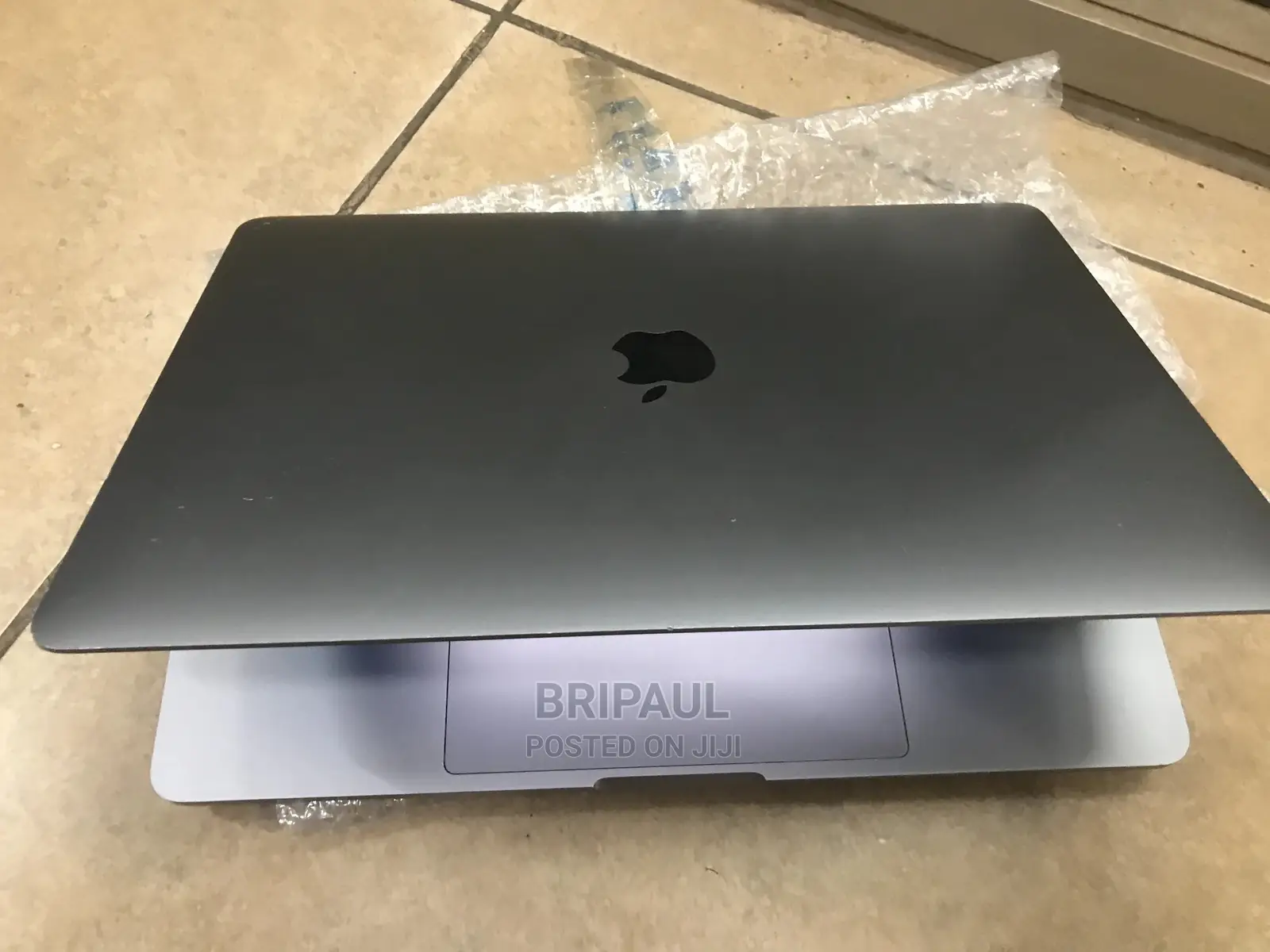 Laptop Apple MacBook Pro 2017 8GB Intel Core I5 SSHD (Hybrid) 256GB
