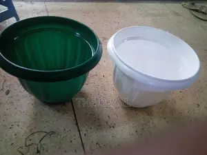 Plastic Flower Pots