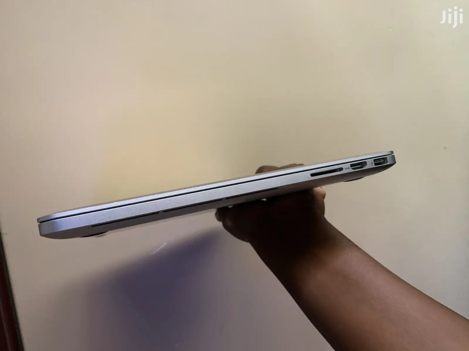 Laptop Apple MacBook Pro 16GB Intel Core i7 SSD 512GB