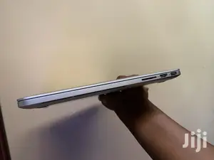 Laptop Apple MacBook Pro 16GB Intel Core i7 SSD 512GB