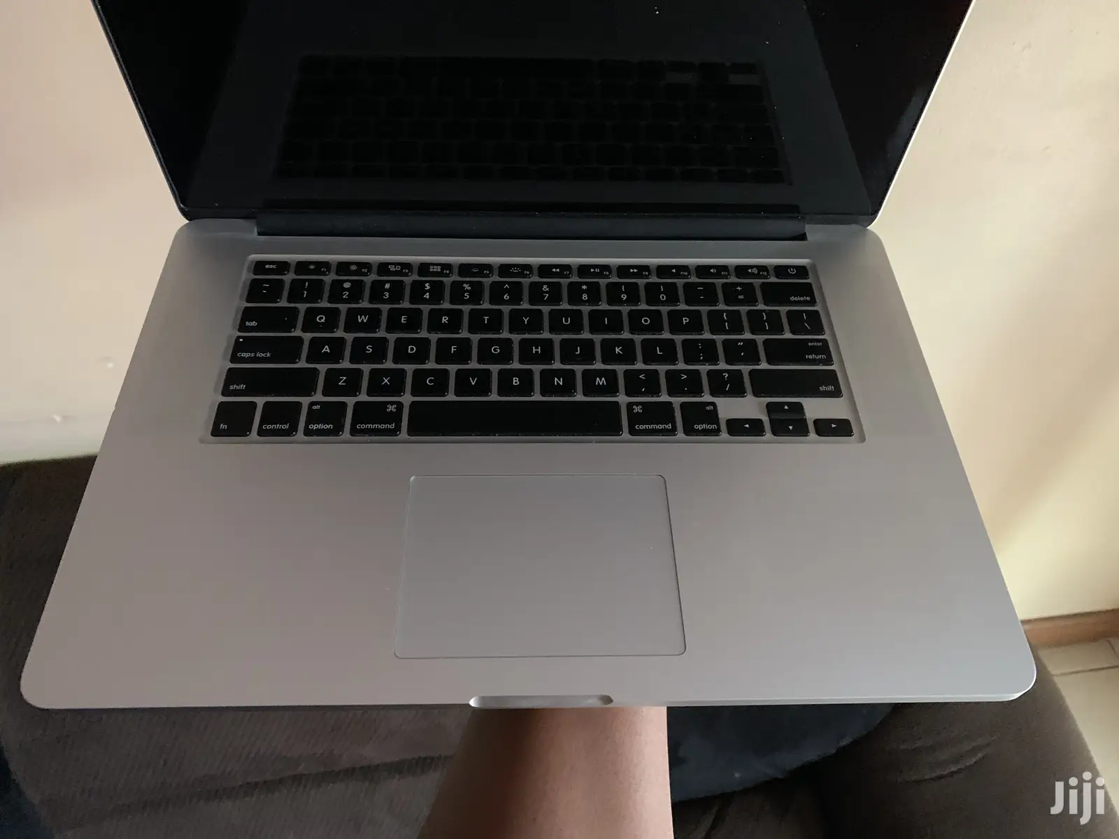 Laptop Apple MacBook Pro 16GB Intel Core i7 SSD 512GB