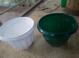 Plastic Flower Pots