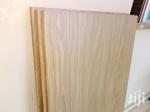 Modern Table/ Desk