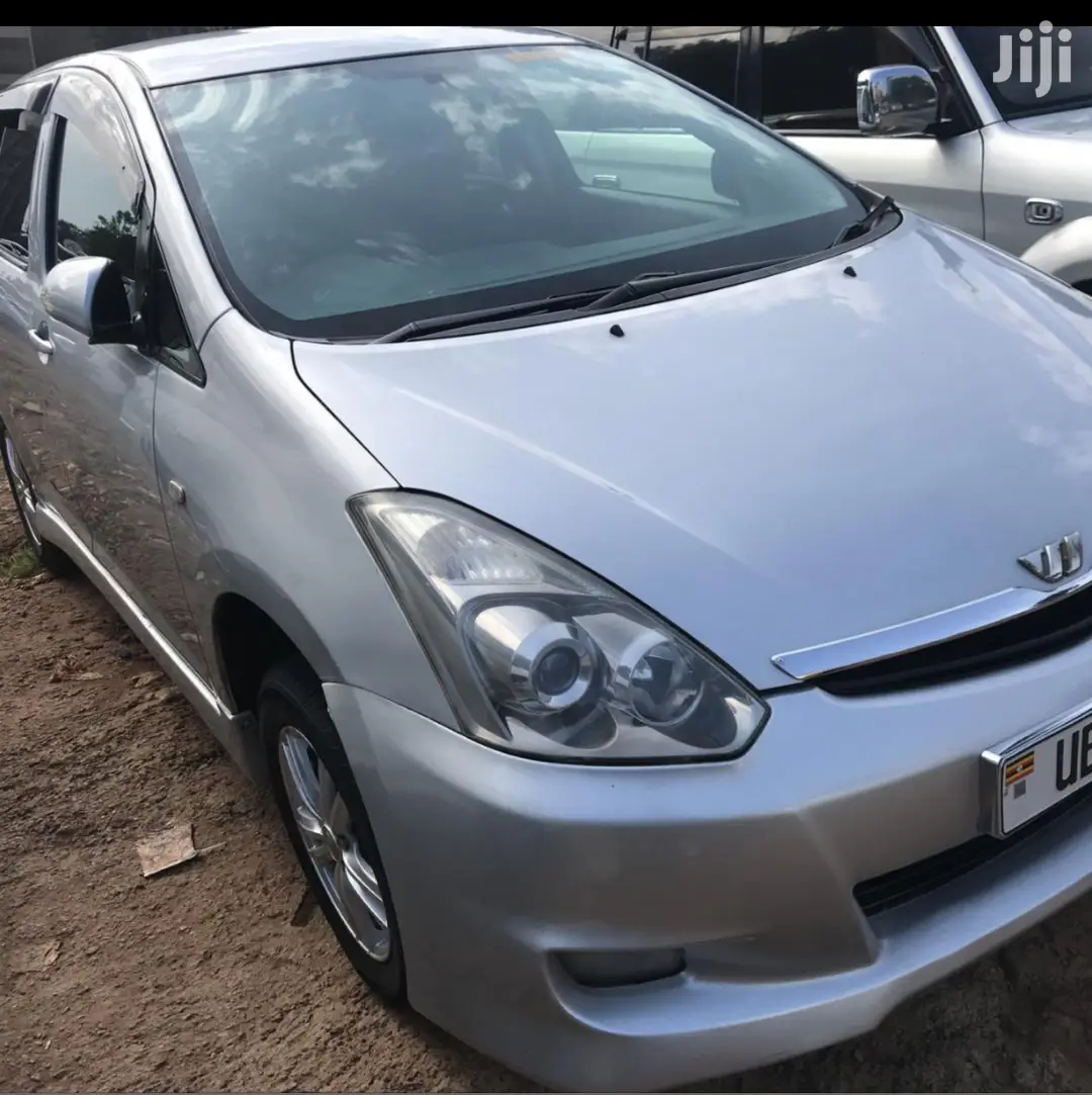 Toyota Wish 2006 For Hire