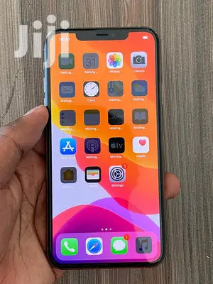 Apple iPhone 11 Pro Max 64 GB Gold