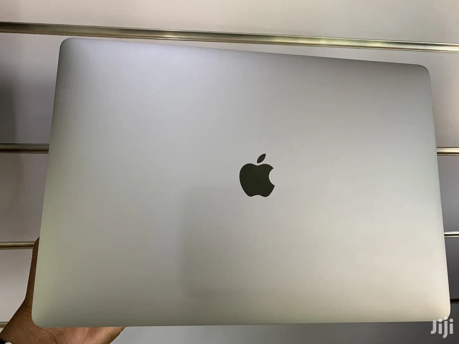Laptop Apple MacBook Pro 16GB Intel Core i9 SSD 512GB