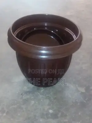 Plastic Flower Pots