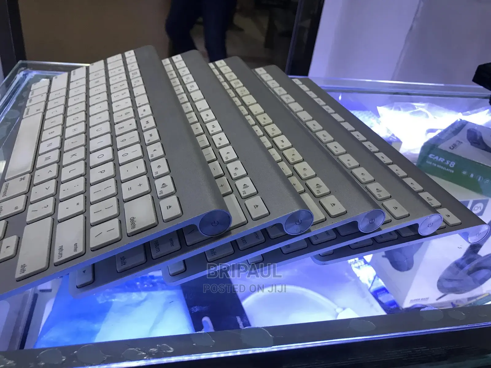 Apple Magic Wired Wireless Keyboard