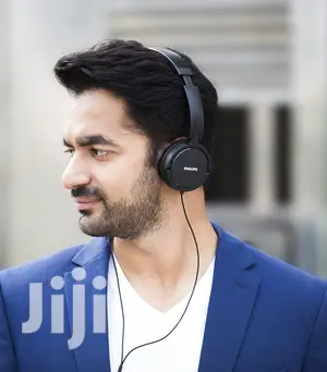 Philips On-ear Extra Bass Headphones